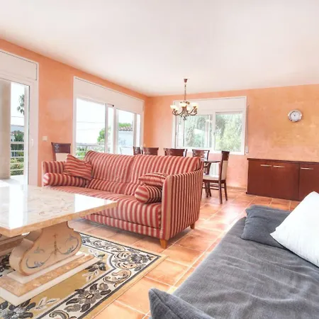 Dorian By Interhome * Palamós